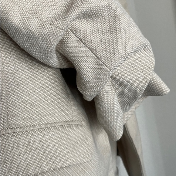 H&M Medium Blazer Gathered sleeves light beige linen color - Picture 4 of 11